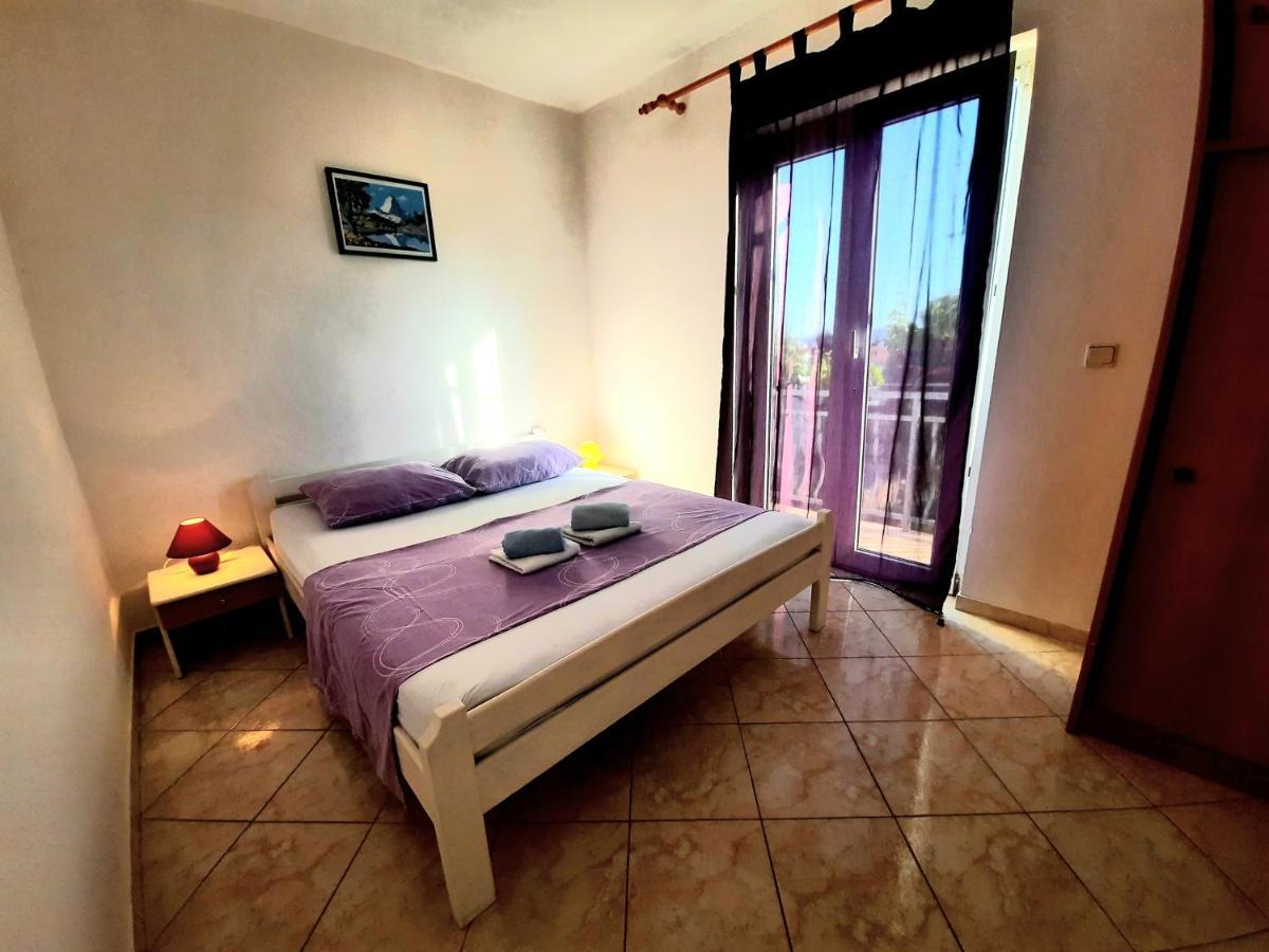 Apartments With A Parking Space Pakostane, Biograd - 14054 Exterior photo